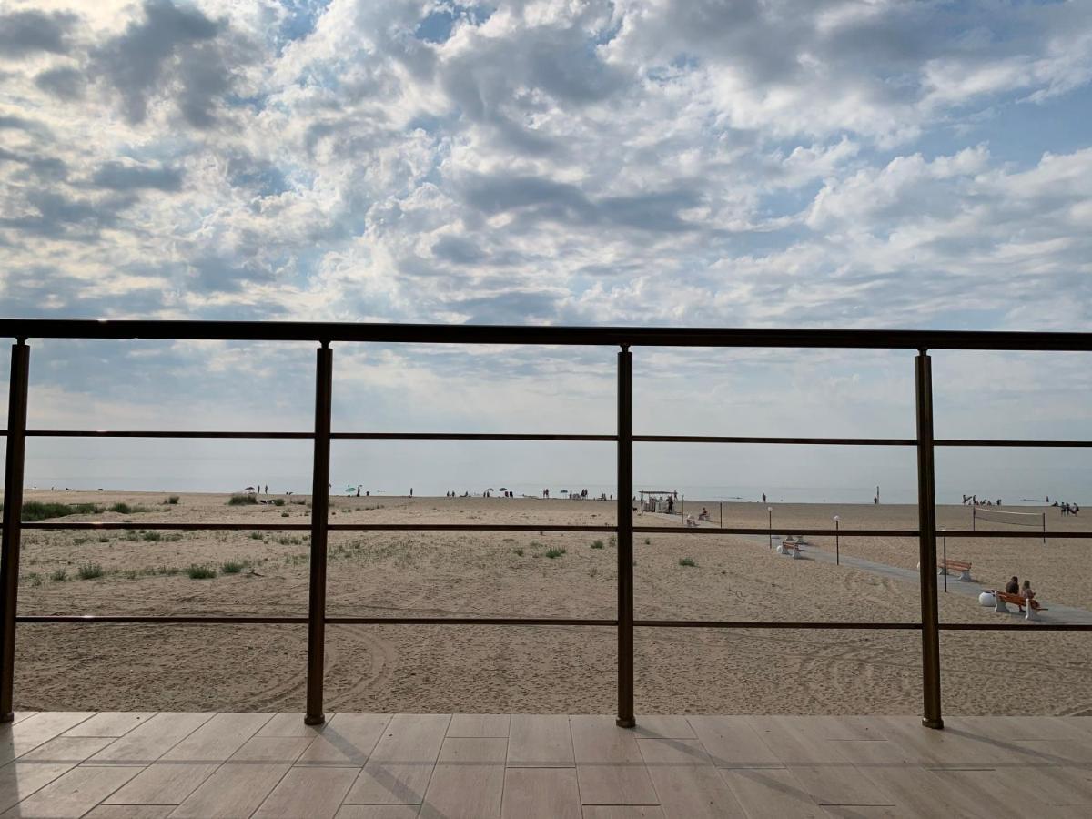 Три Слона Hotel Zatoka Buitenkant foto
